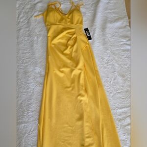 Jump Vibrant Yellow Maxi Dress